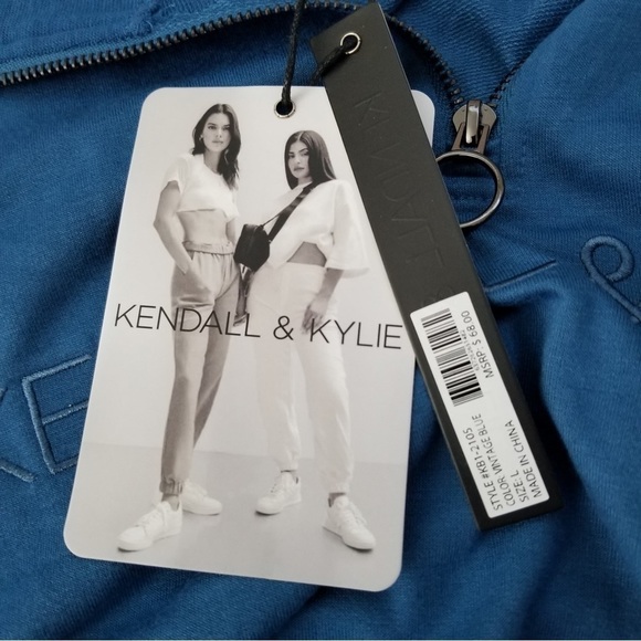 Kendall & Kylie Blue Cropped Pullover Long Sleeved Top Size Large - Picture 5 of 7
